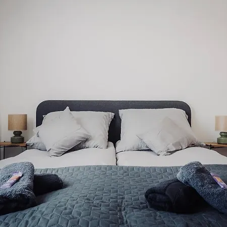 Dorapartman Apartment